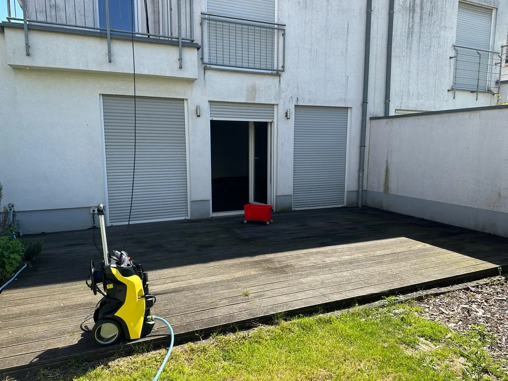 Terrassenreinigung mit dem Hochdruckreiniger